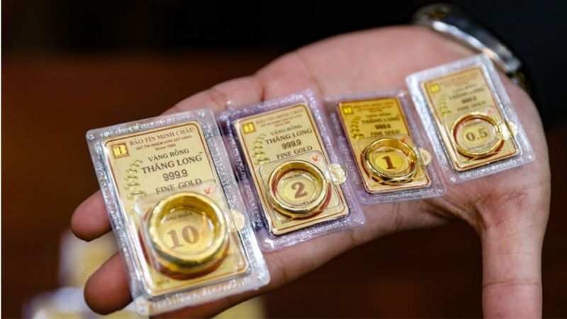 Hướng dẫn an toàn khi mua vàng và trang sức online